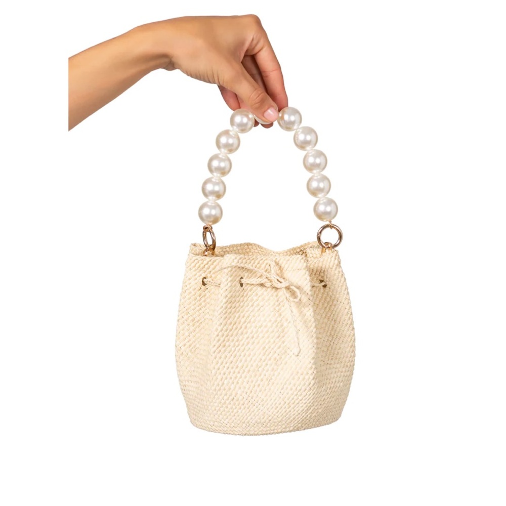 Straw bucket bag